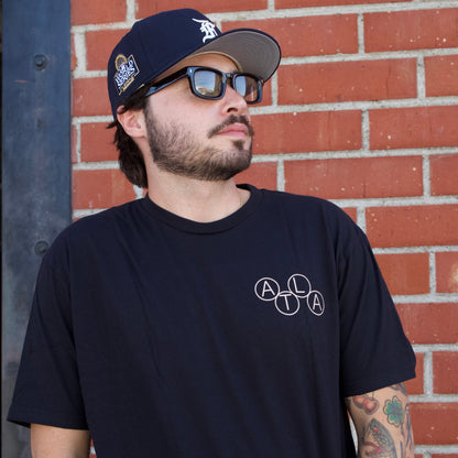Tshirt - Black Mulholland